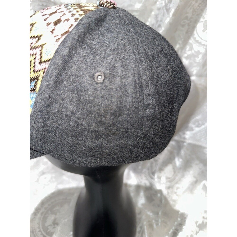 Pug Hat - Picture 5 of 12